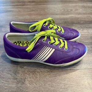 Ecco Purple Leather Sneaker Size 8/8.5